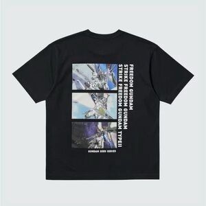 UNIQLO Gundam 45th Mobile Suit Gundam SEED DESTINY Freedom Japan T Shirt Black M